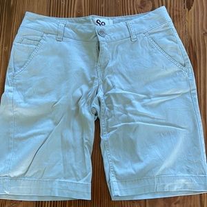 SO Bermuda Shorts • Size 7 • Khaki